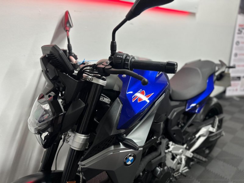 BMW F900R