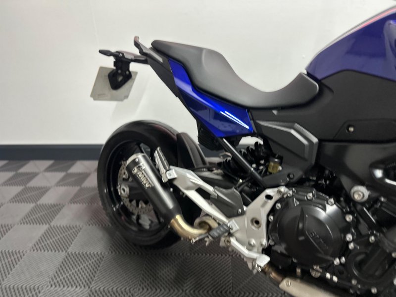 BMW F900R