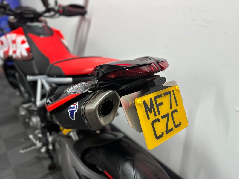 DUCATI Hypermotard