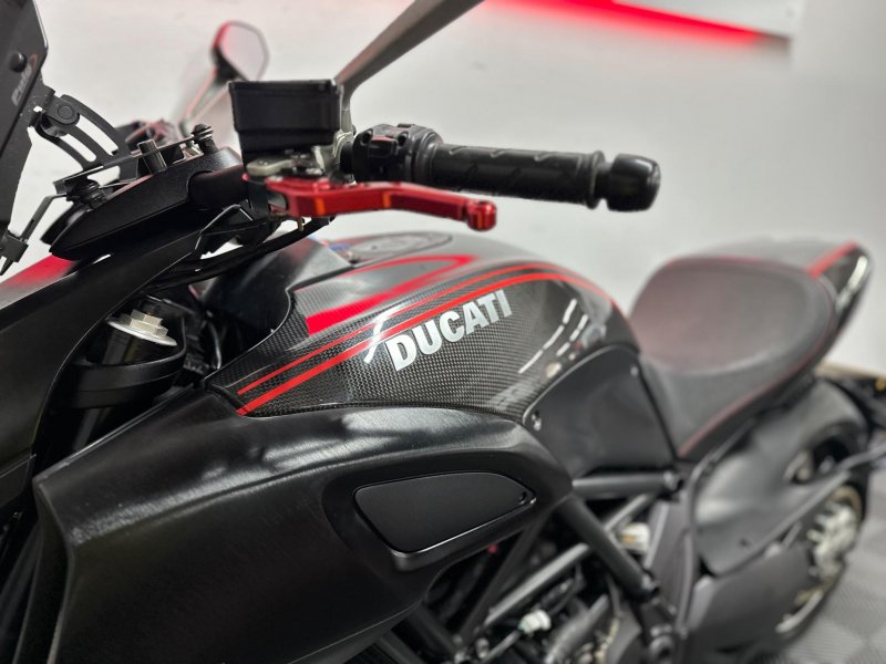 DUCATI DIAVEL