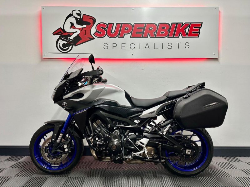 YAMAHA Tracer 900