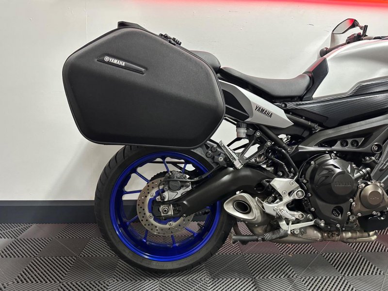 YAMAHA Tracer 900