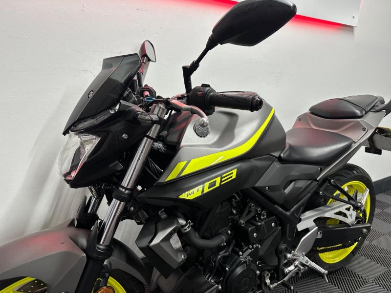 YAMAHA MT-03