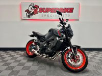 YAMAHA MT-09