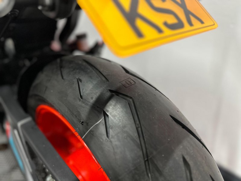 YAMAHA MT-09