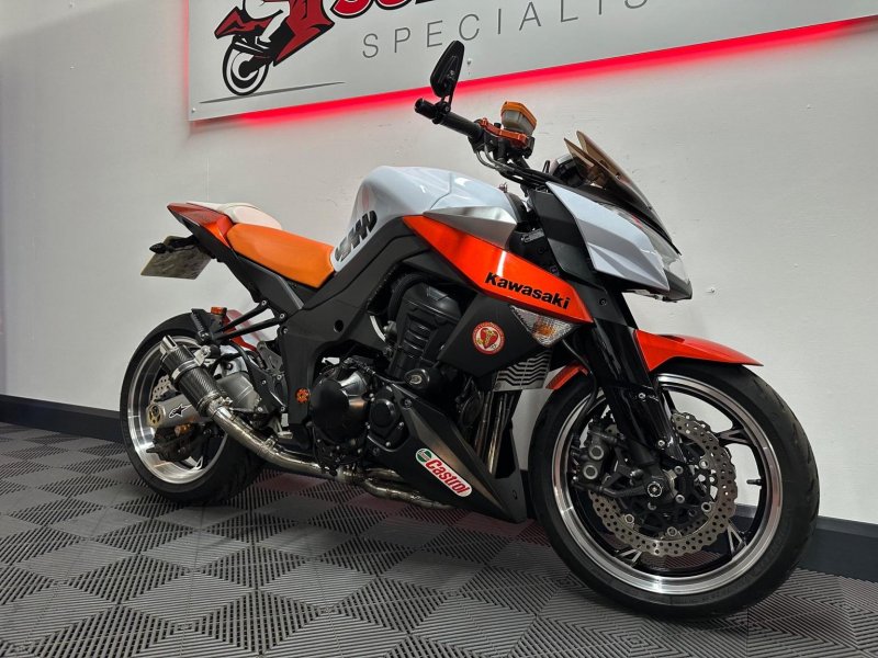 KAWASAKI Z1000