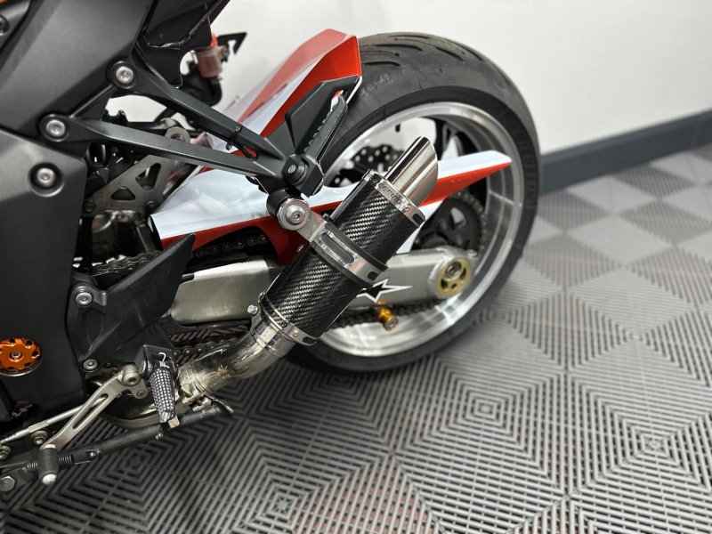 KAWASAKI Z1000