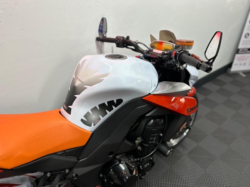 KAWASAKI Z1000
