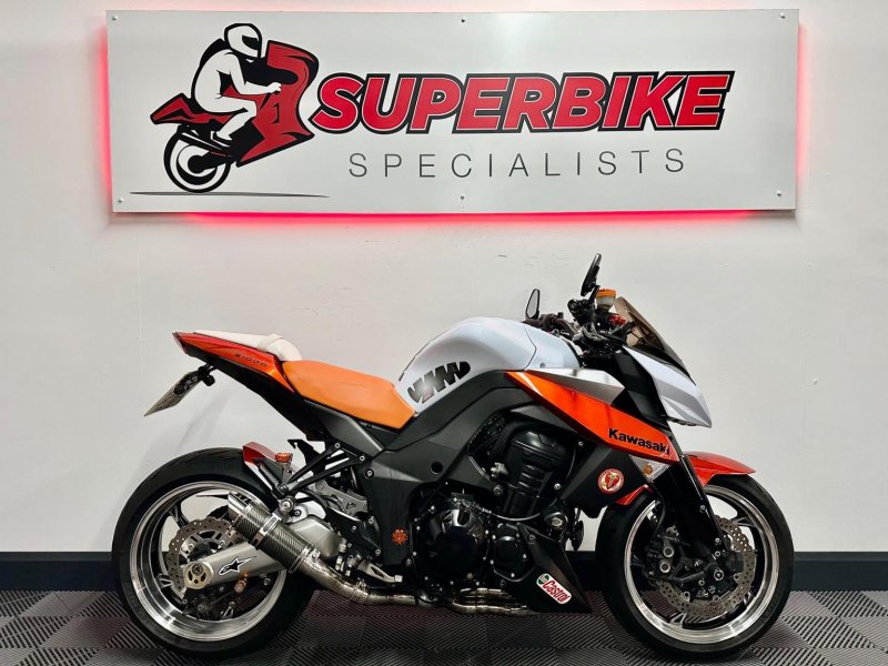 KAWASAKI Z1000