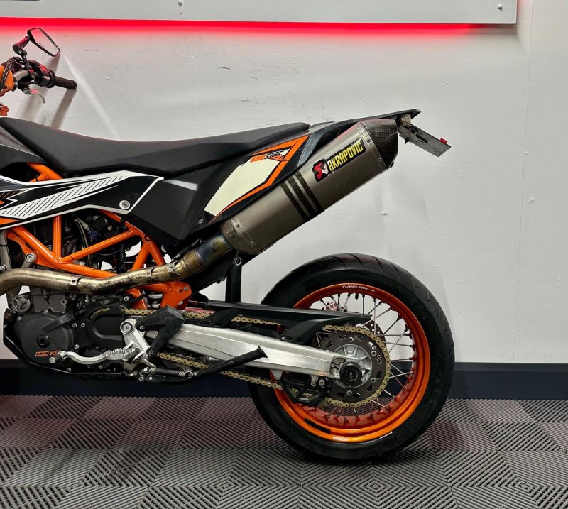 KTM 690 SMC R