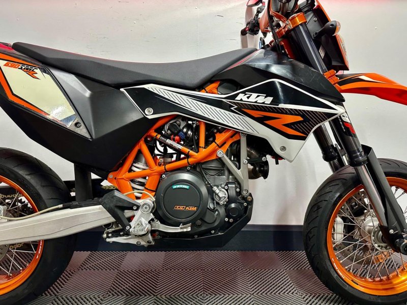 KTM 690 SMC R
