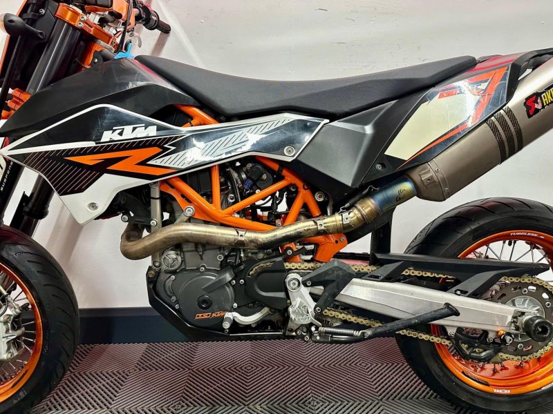 KTM 690 SMC R