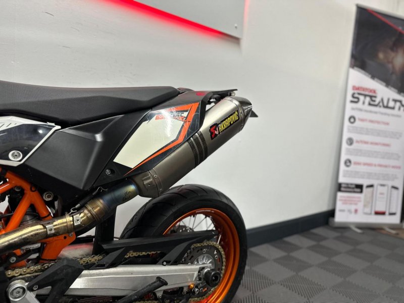 KTM 690 SMC R