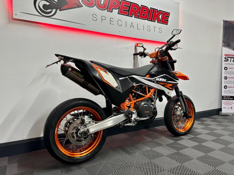 KTM 690 SMC R
