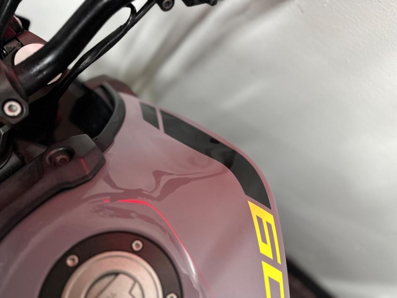 YAMAHA MT-09