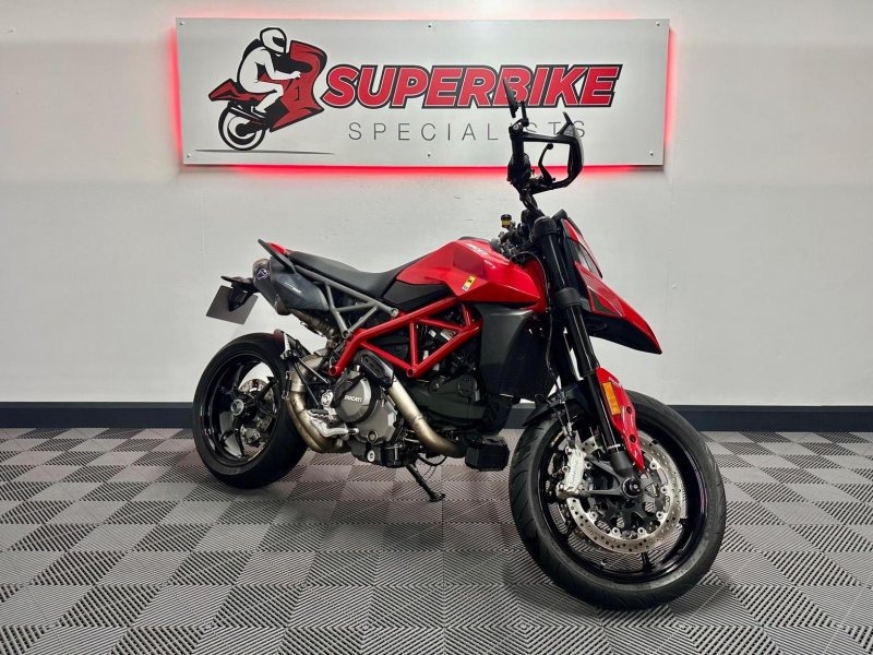 DUCATI Hypermotard