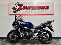 YAMAHA FZ6 Fazer
