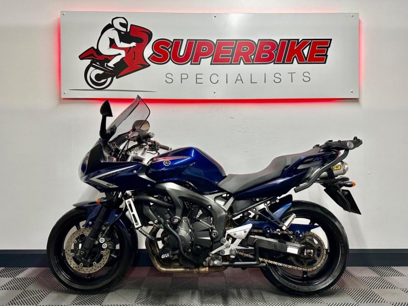 YAMAHA FZ6 Fazer