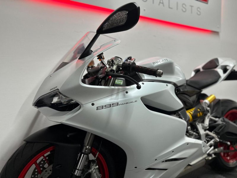 DUCATI 899 Panigale