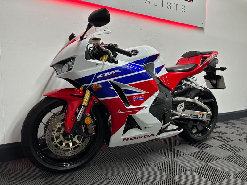 HONDA CBR600RR