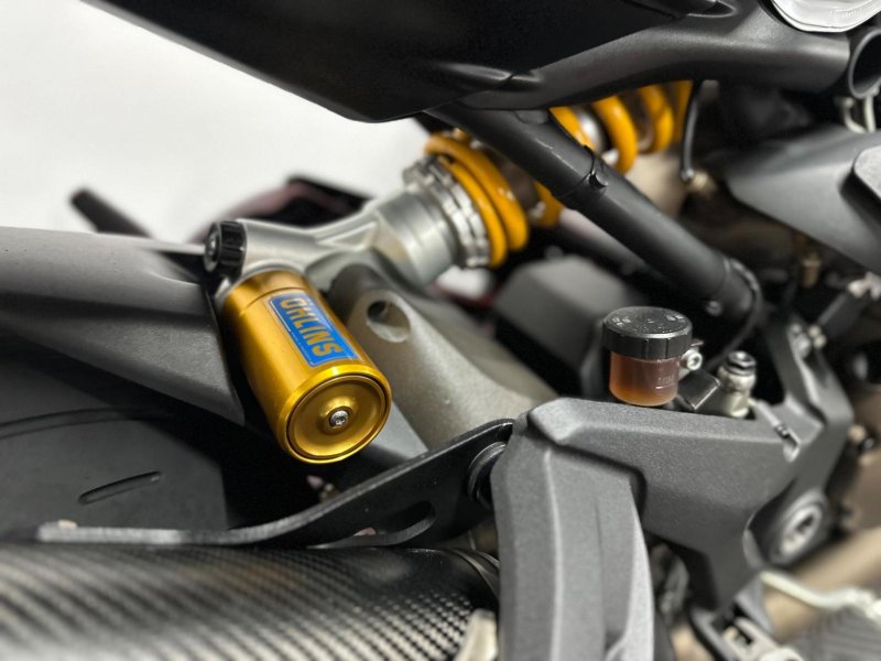 DUCATI MONSTER 1200