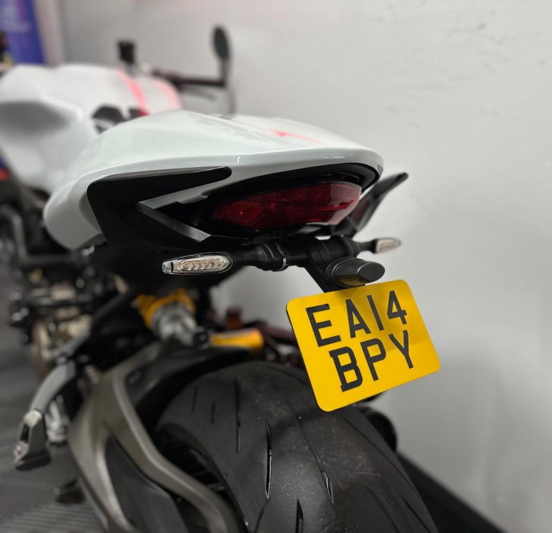 DUCATI MONSTER 1200