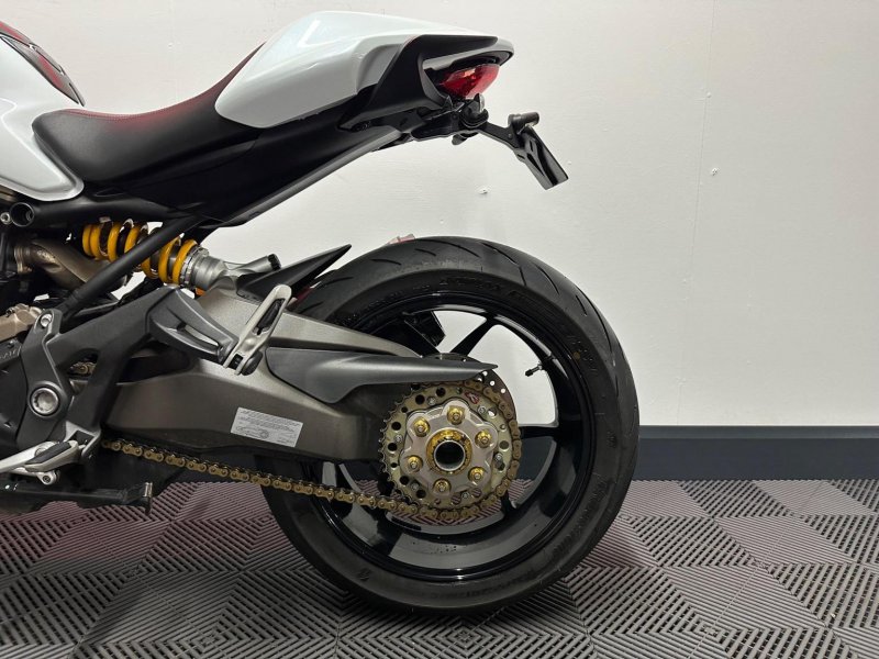 DUCATI MONSTER 1200