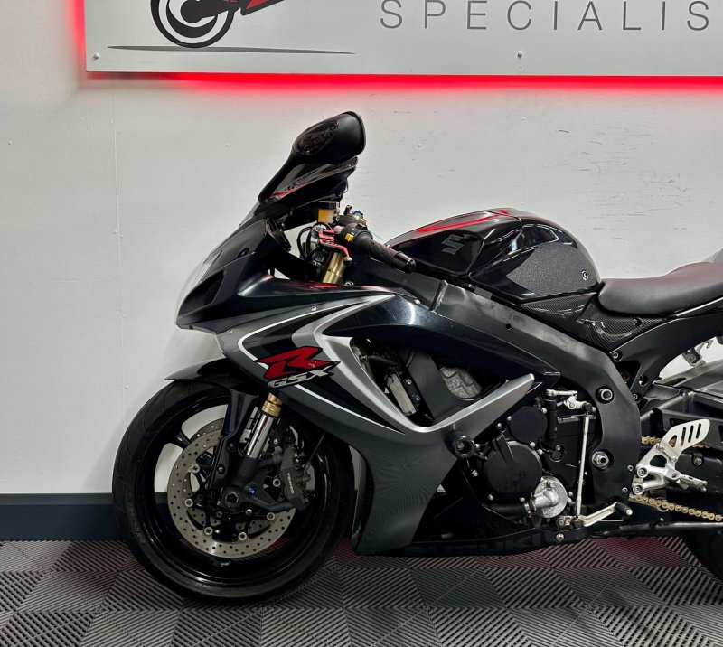 SUZUKI GSXR600