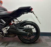 HONDA CB125R