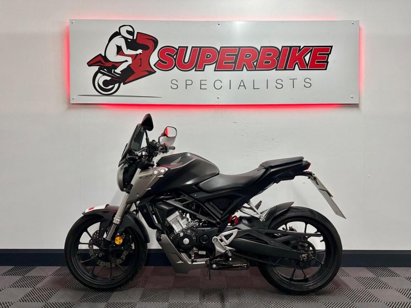 HONDA CB125R