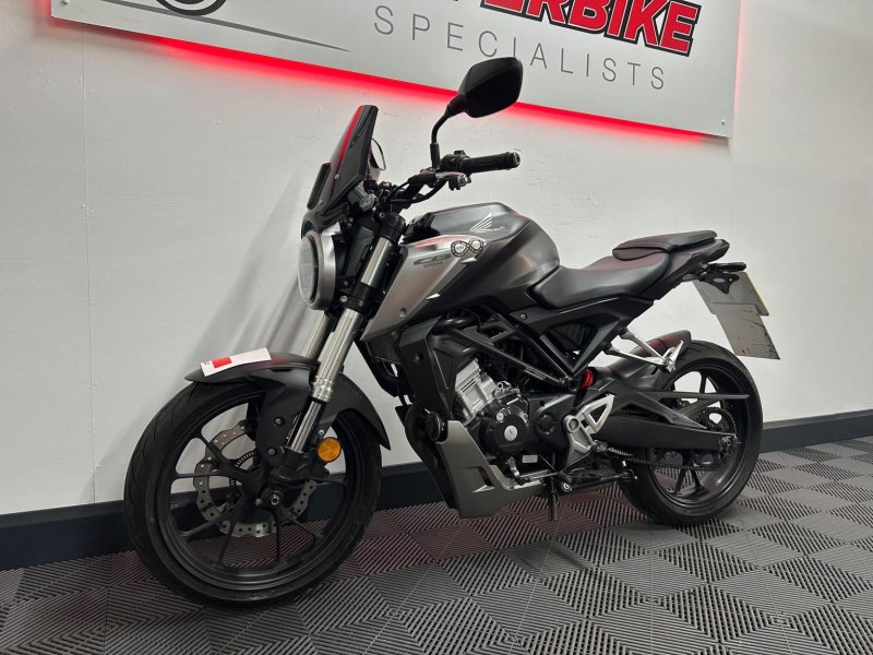 HONDA CB125R