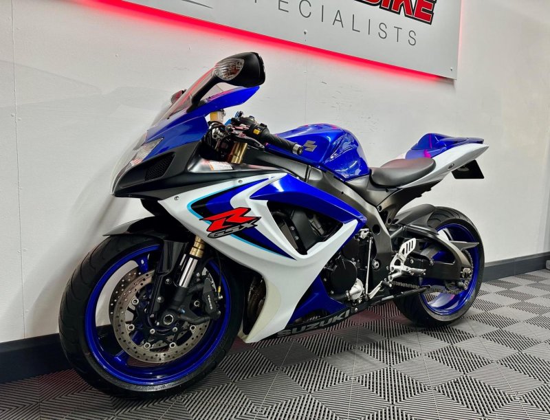 SUZUKI GSXR600