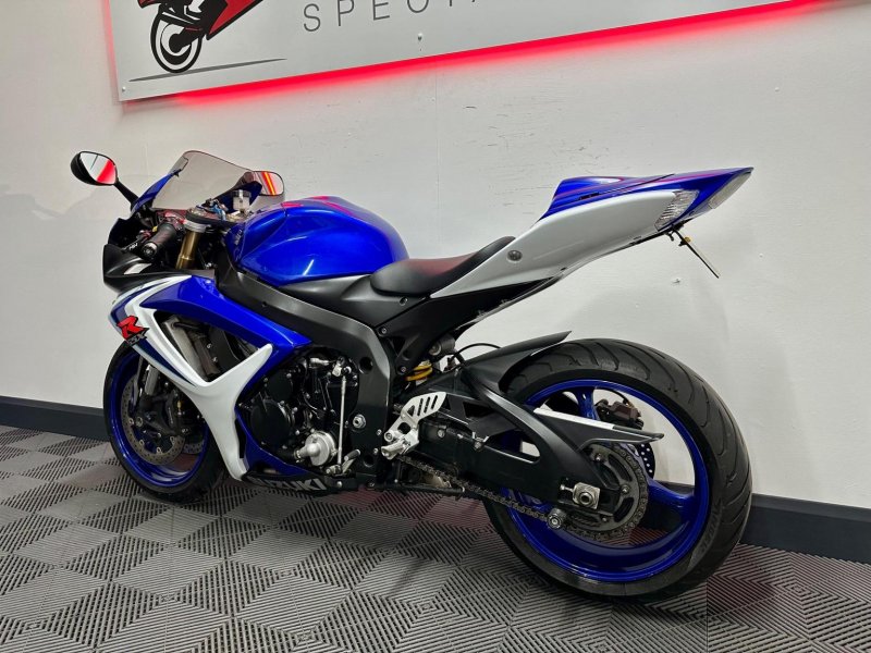 SUZUKI GSXR600