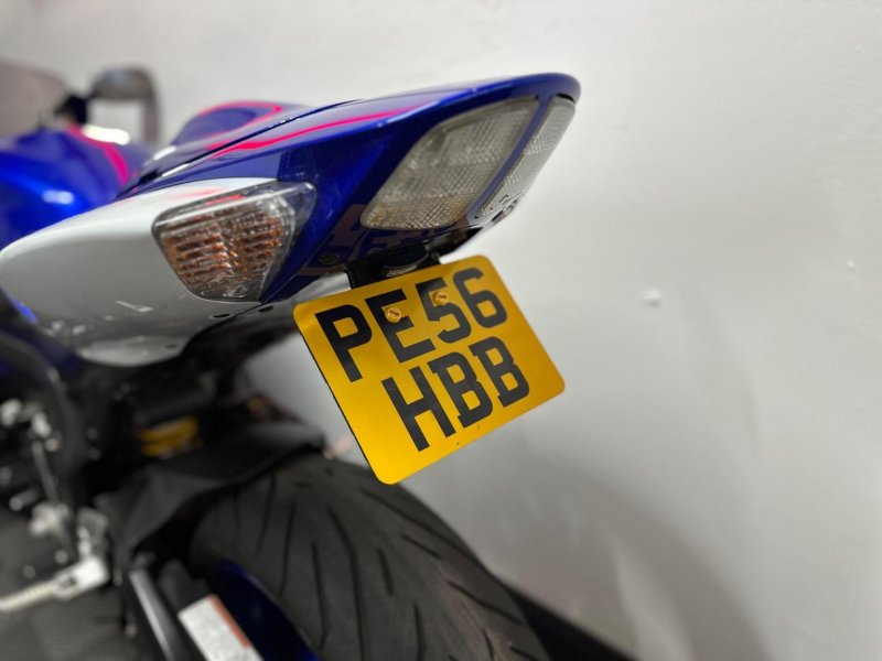 SUZUKI GSXR600
