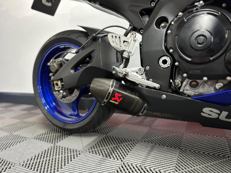 SUZUKI GSXR600