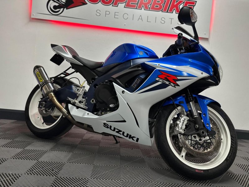 SUZUKI GSXR600