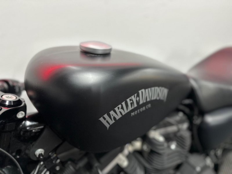 HARLEY-DAVIDSON Sportster