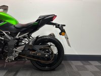 KAWASAKI Z125