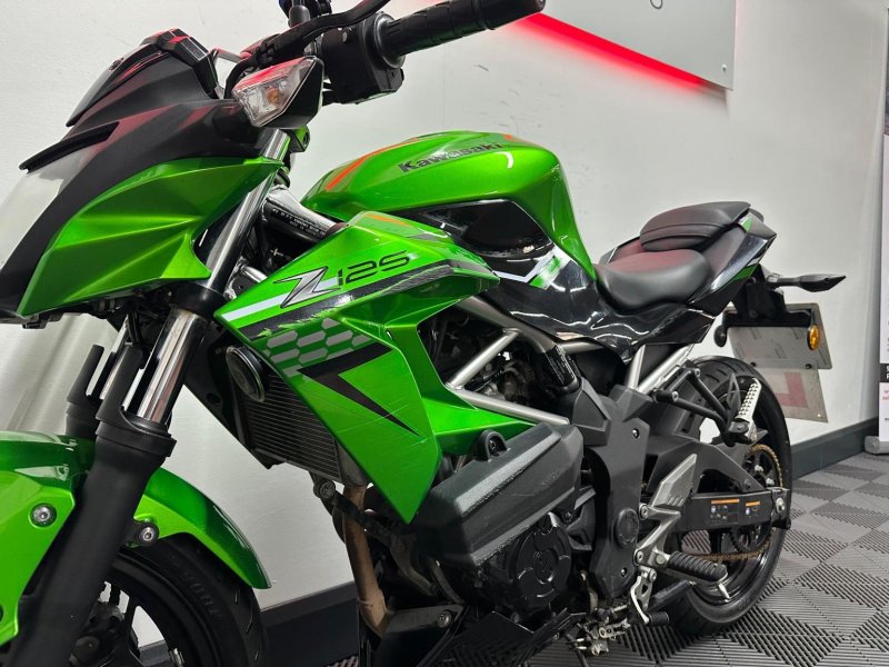 KAWASAKI Z125