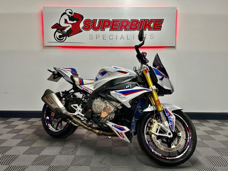 BMW S1000R