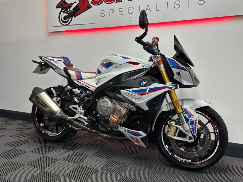 BMW S1000R