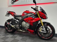 BMW S1000R