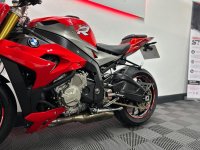 BMW S1000R