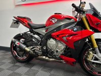 BMW S1000R