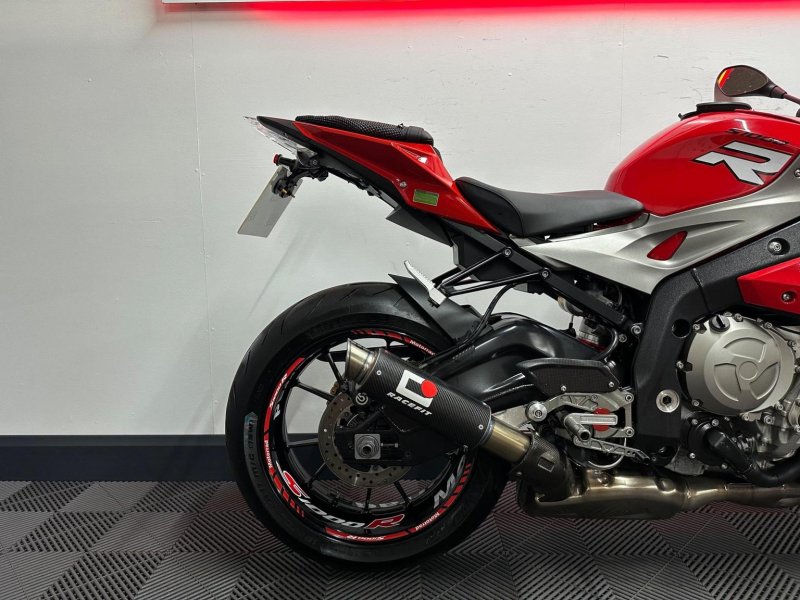 BMW S1000R