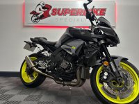 YAMAHA MT-10
