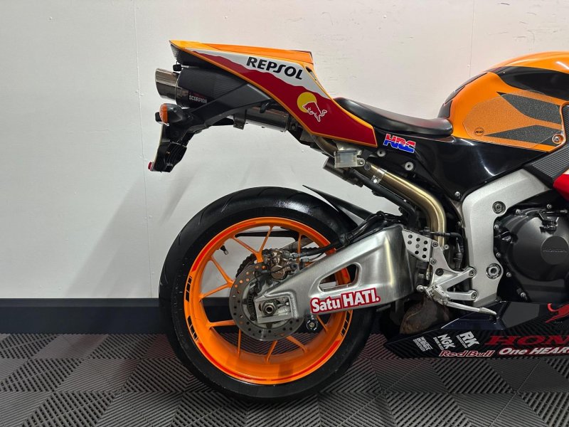 HONDA CBR600RR