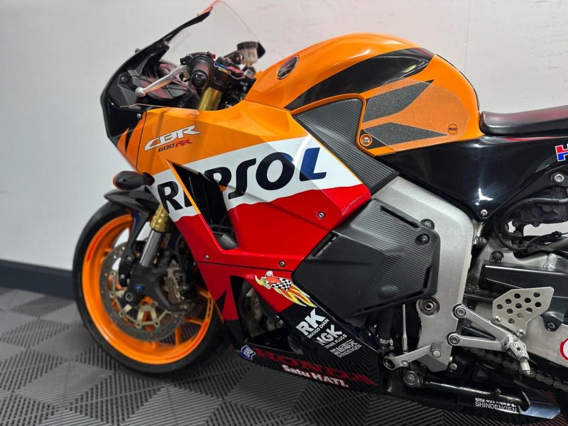 HONDA CBR600RR
