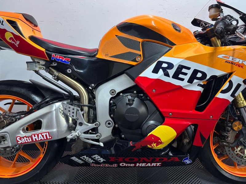 HONDA CBR600RR