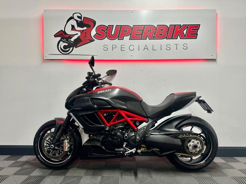 DUCATI DIAVEL